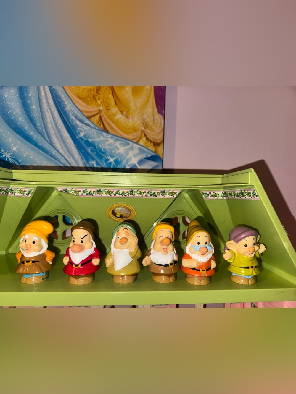 Six dwarfs Snow White little people fisher price